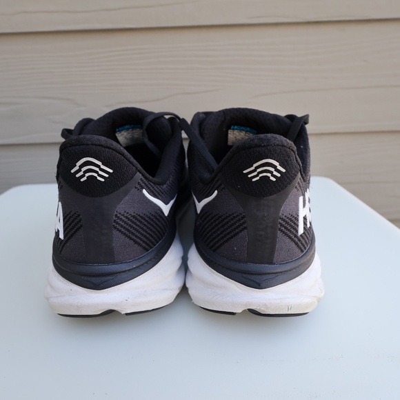 HOKA ONE ONE Clifton 9 Running Shoes – Men’s 10.5 - Picture 4 of 11